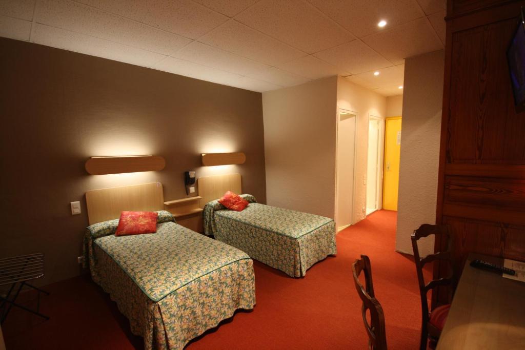 Logis Hotel L'Ange Couronne Belleville-sur-Saone Bilik gambar